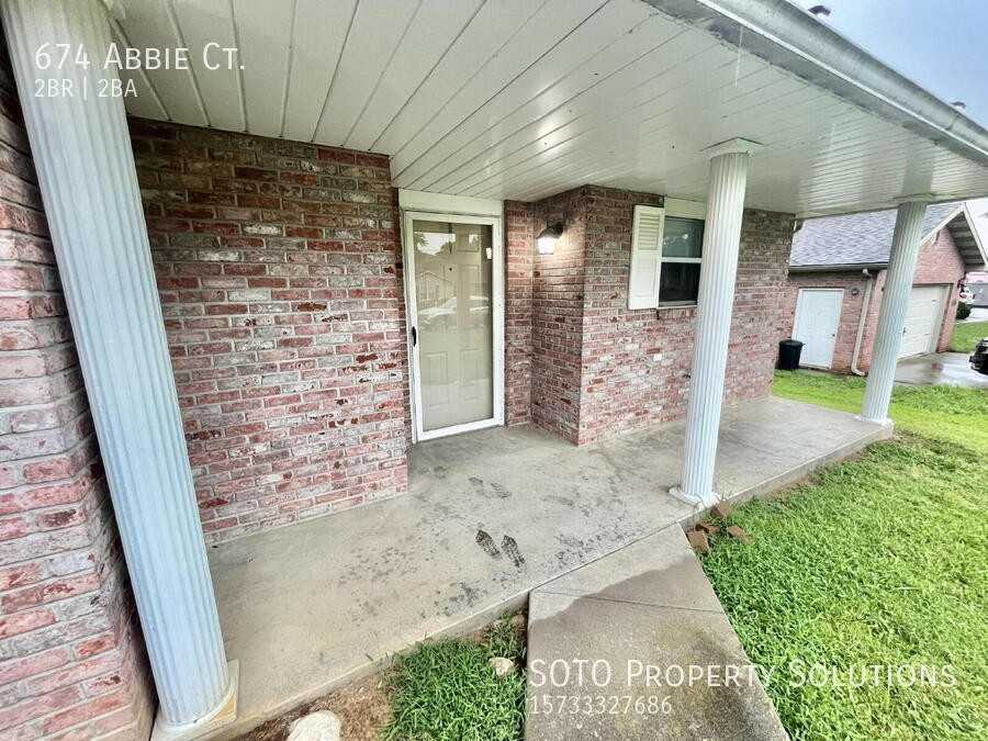 674 Abbie Ct - Photo 6 of 50