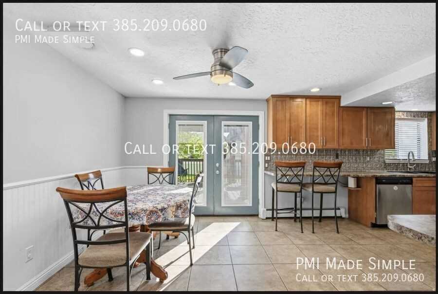 1438 N Trinnaman Ln - Photo 4 of 29