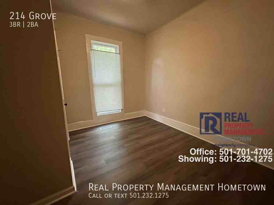 214 Grove St - Photo 7 of 20