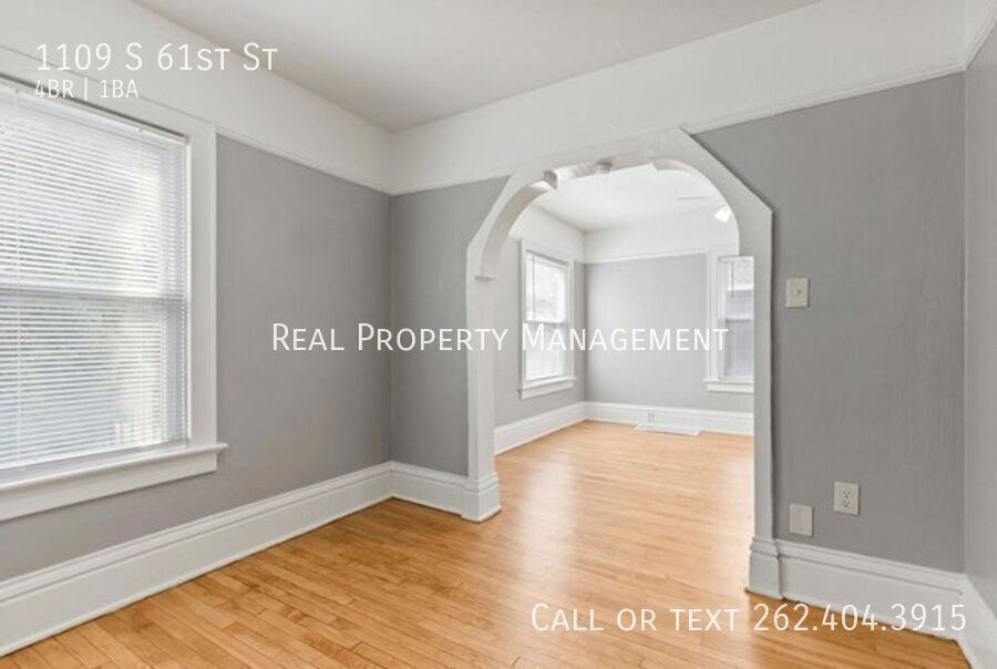 1109 S 61st St - Photo 4 of 39