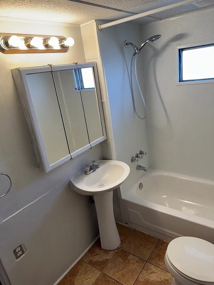 6959 Flamingo Way - Photo 7 of 14
