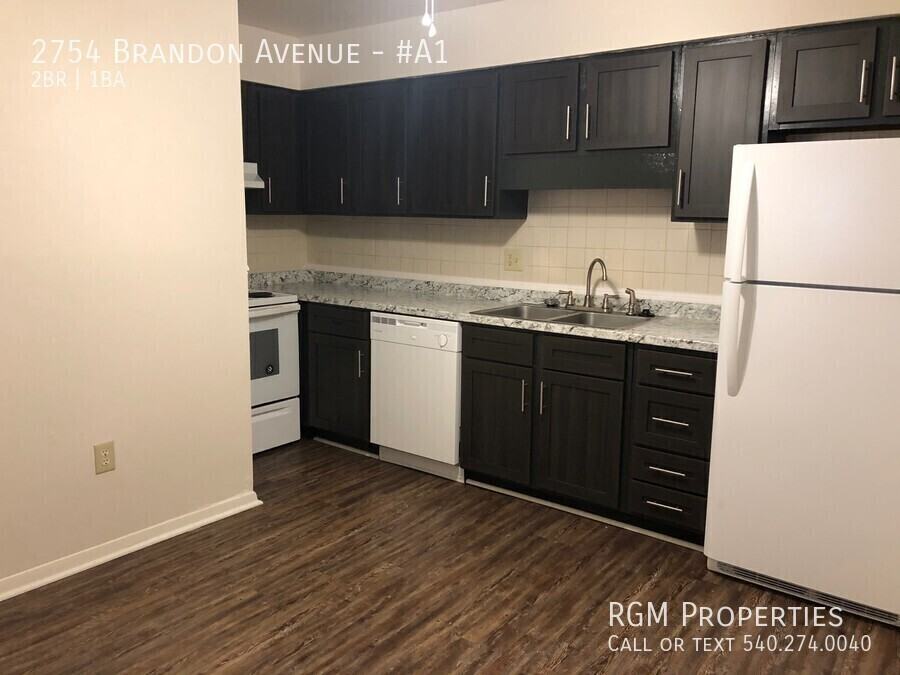 2754 Brandon Ave Sw #A1 - Photo 2 of 5
