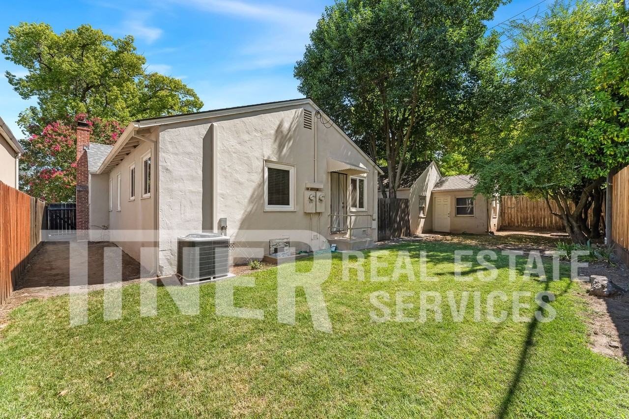 4120 B St - Photo 4 of 27