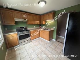 41 Pleasant Pkwy #UPPER - Photo 1 of 1
