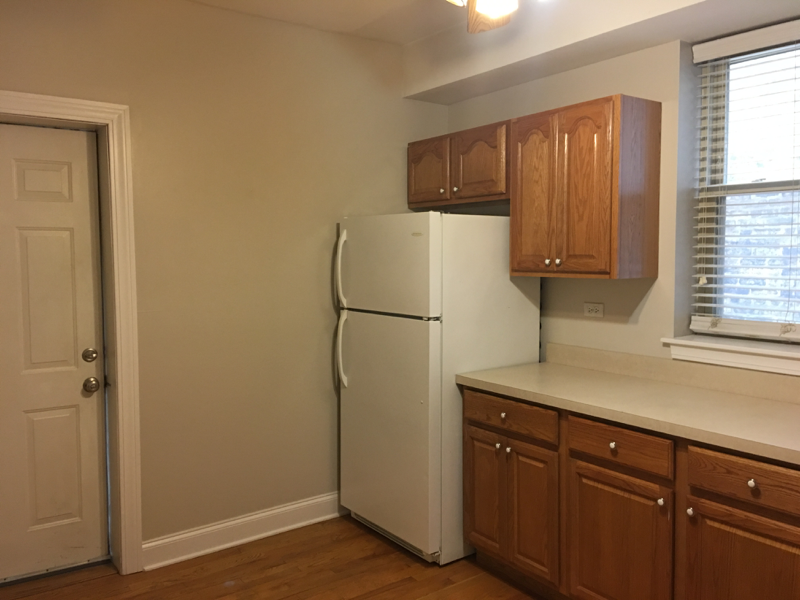 2302 W Roscoe St #2F - Photo 6 of 14