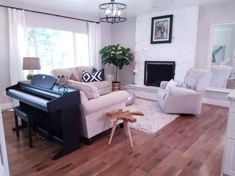 9037 S Bonnet Dr - Photo 3 of 14