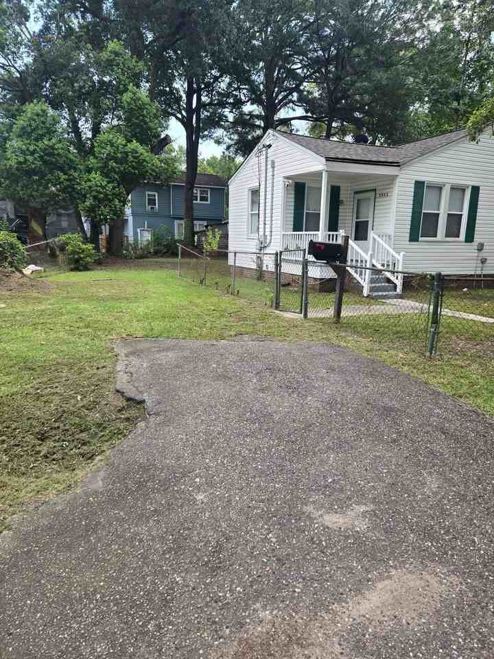 2932 Alabama Dr - Photo 3 of 19