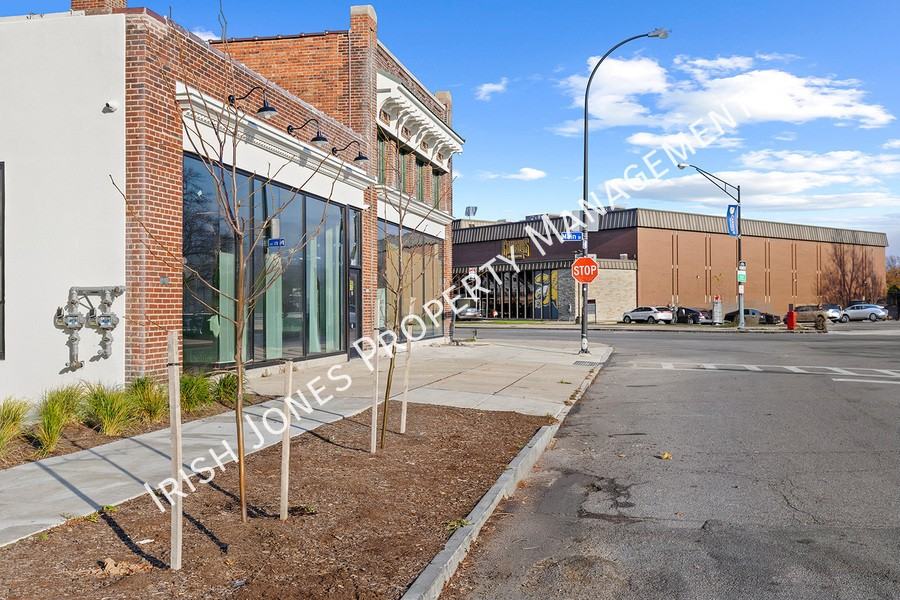 1786 Main St #103