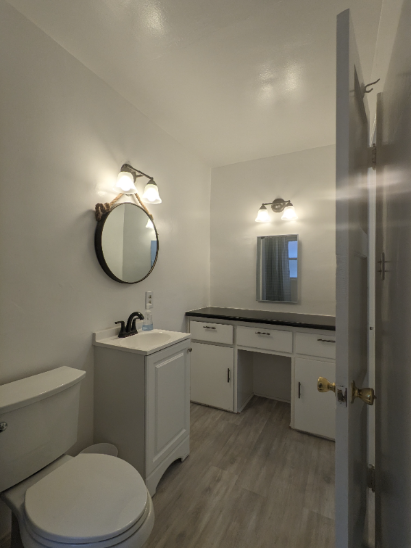 1924 Lincoln Ave #C - Photo 7 of 13
