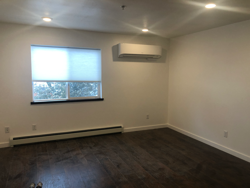 1030 S Catlin St #201 - Photo 5 of 10