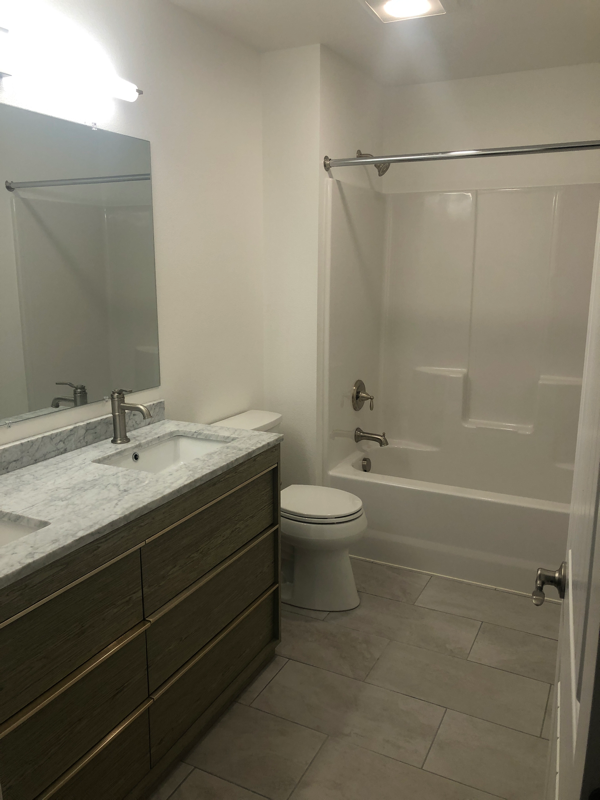 1030 S Catlin St #201 - Photo 6 of 10