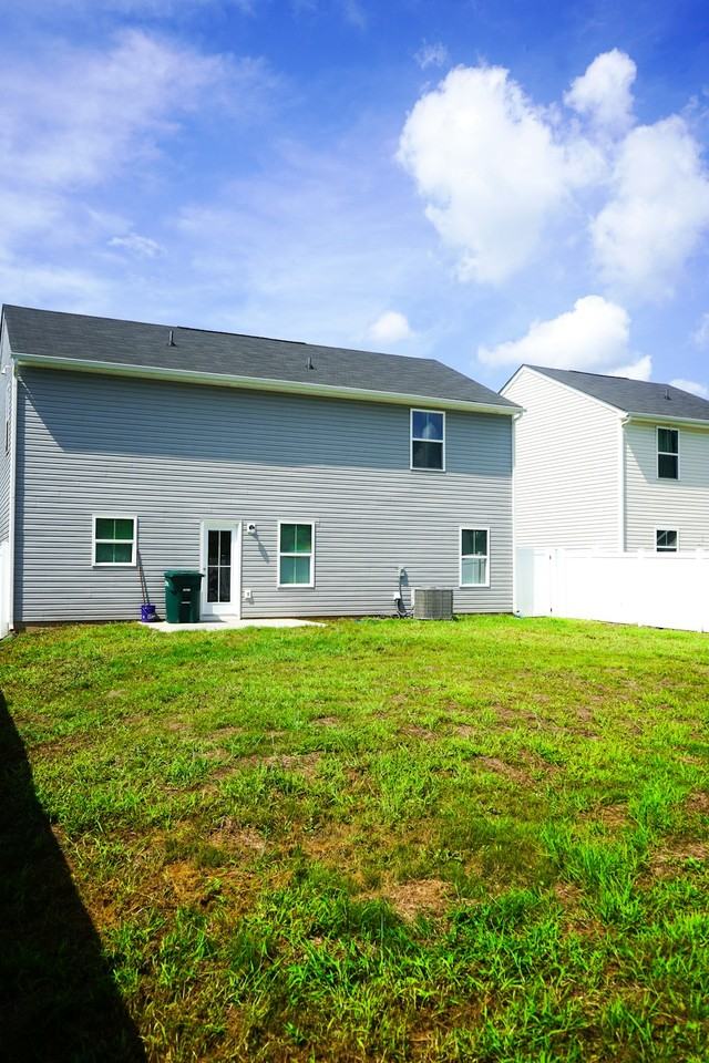 184 Browband Street - Photo 6 of 38