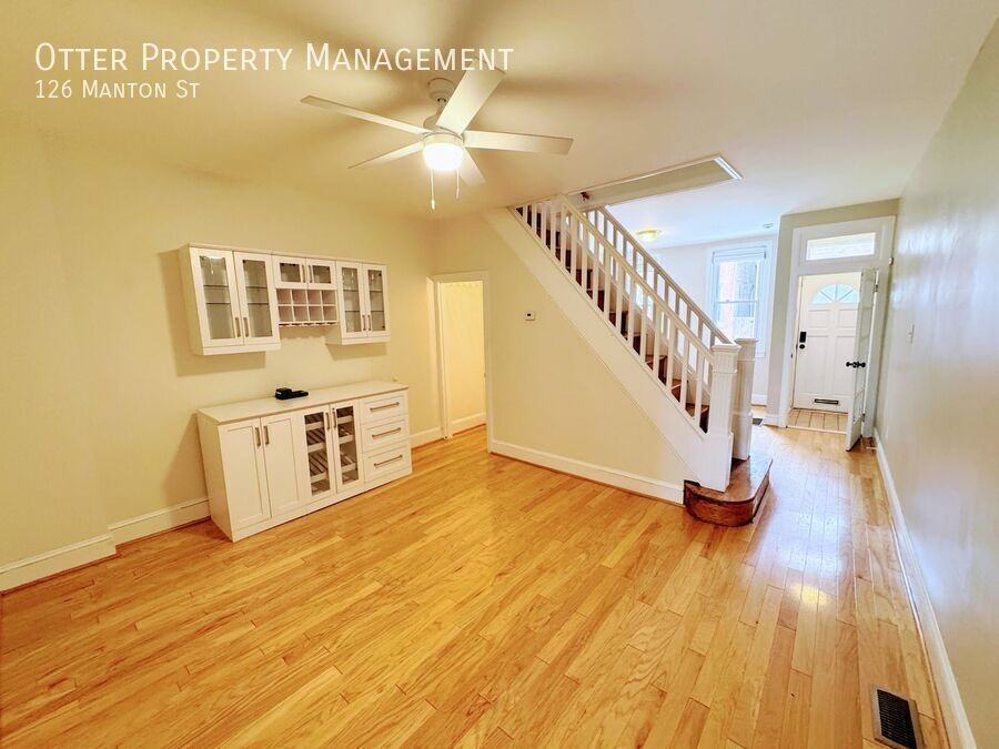 126 Manton St - Photo 6 of 41