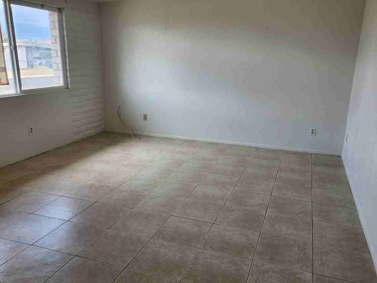 8632 E Mormon Dr - Photo 5 of 14