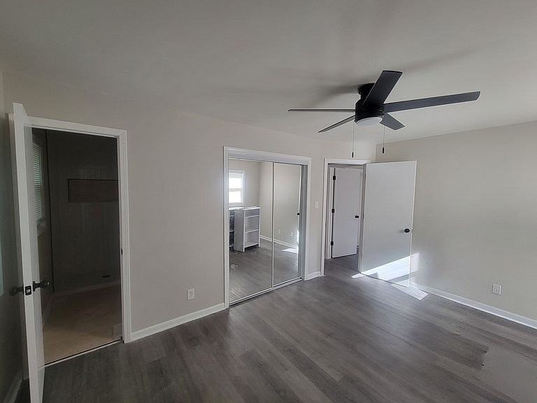 3208 Shallowford Dr - Photo 4 of 14
