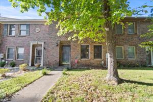 featured image of 11523 Jade Ln Se