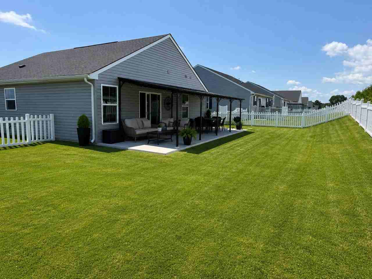 569 Perspective Pl - Photo 2 of 15
