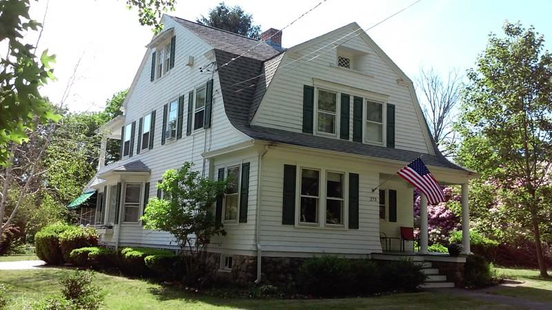 273 Ocean Ave - Photo 6 of 8