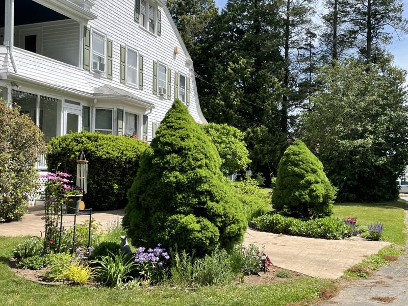 273 Ocean Ave - Photo 7 of 8