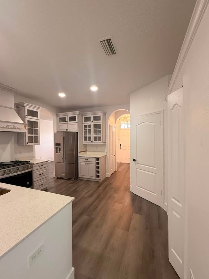 10718 Northridge Ct - Photo 2 of 20