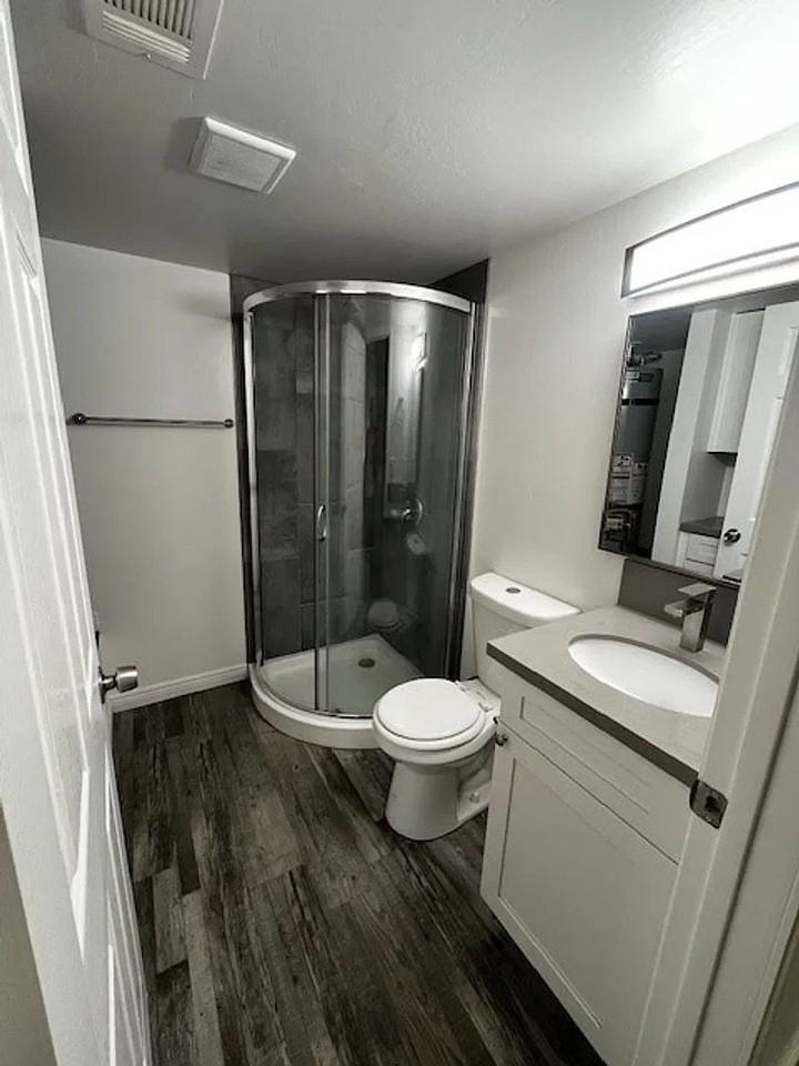931 Monterey St #C - Photo 6 of 12