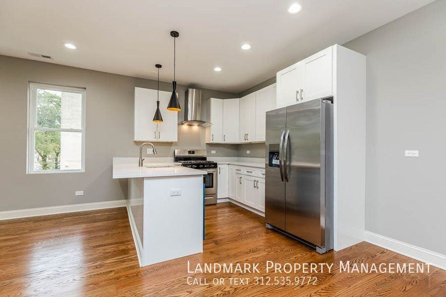 4737 S Michigan Ave #1 - Photo 2 of 20
