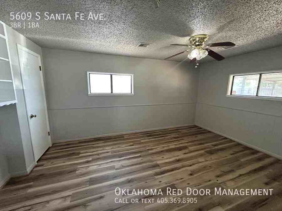 5609 S Santa Fe Ave - Photo 4 of 20