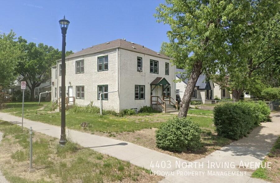 IRVING & - Photo 3 of 9