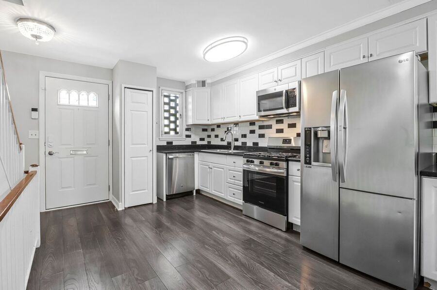 604 3rd St Sw - Photo 6 of 33