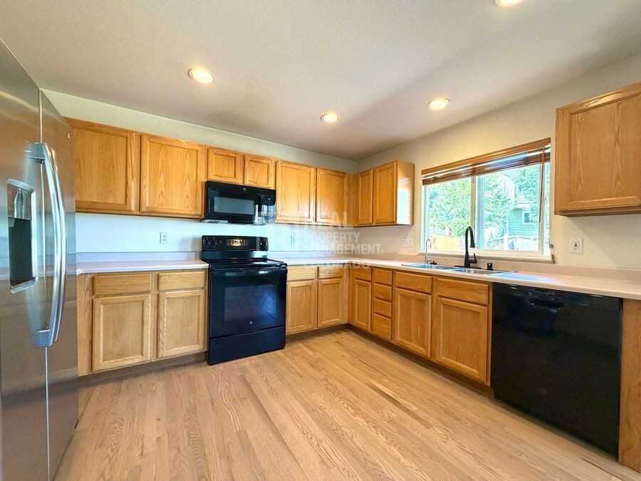 16253 Blueleaf Pl - Photo 7 of 27