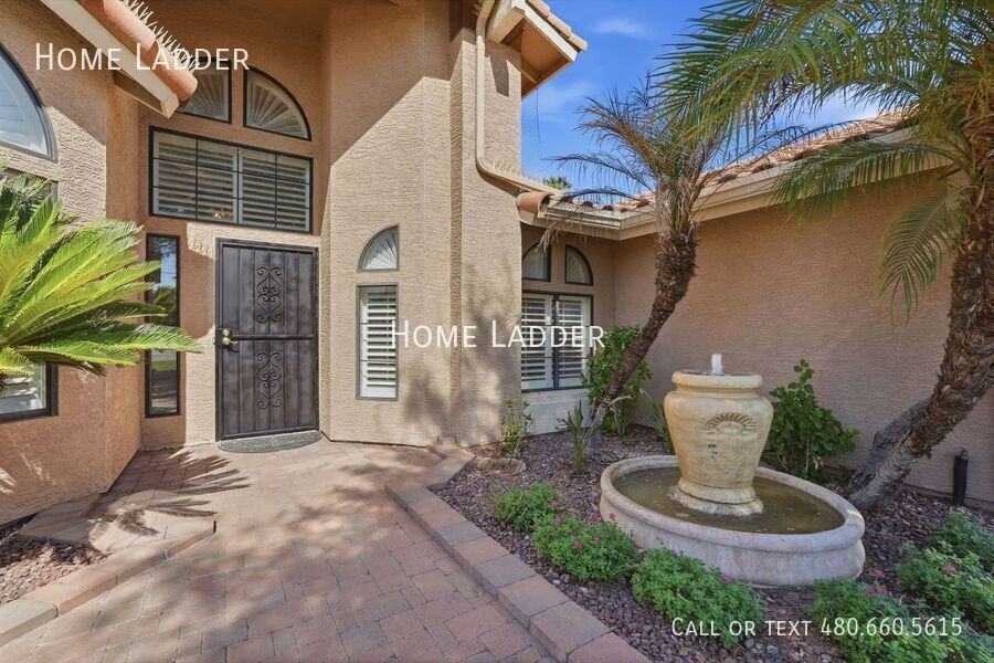 1042 S Coral Key Ct - Photo 2 of 50