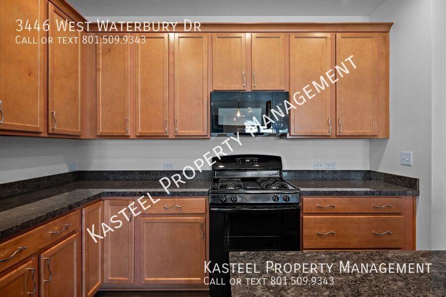 3446 W Waterbury Dr - Photo 7 of 28