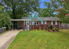 featured image of 1800 Woodmere Dr