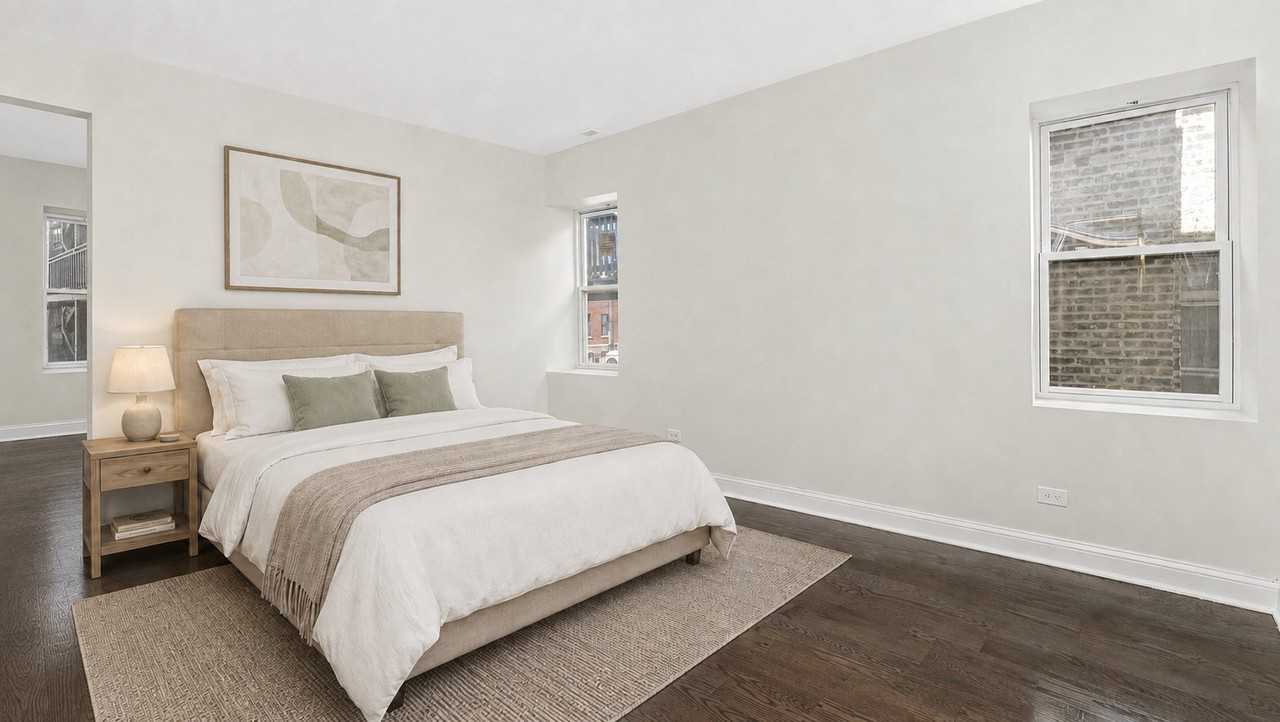 846 N Hamlin Ave #2 - Photo 2 of 6