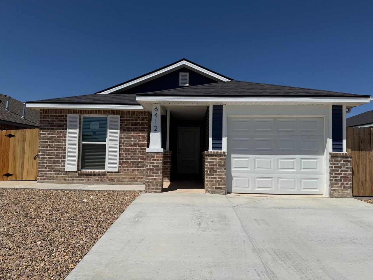 6412 Lewisville Ln - Photo 2 of 17