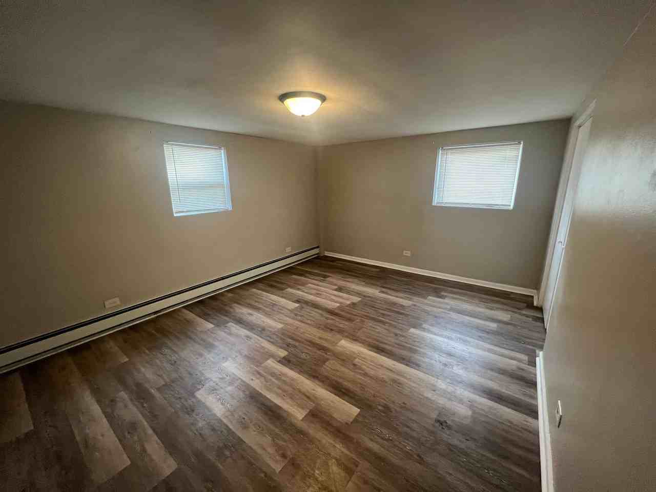 1548 S 61st Ct #GW - Photo 2 of 10