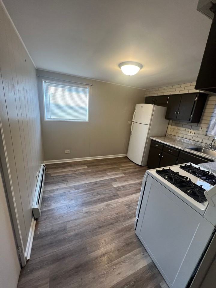1548 S 61st Ct #GW - Photo 5 of 10