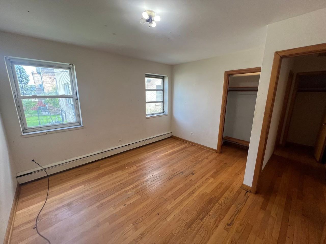 1648 Clarence Ave #1R - Photo 4 of 8