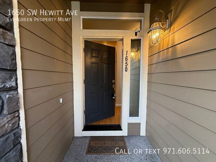 1650 Sw Hewitt Ave - Photo 4 of 50
