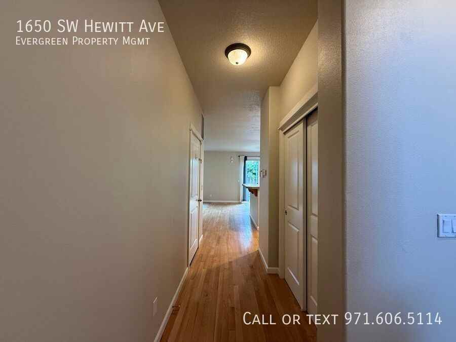 1650 Sw Hewitt Ave - Photo 5 of 50