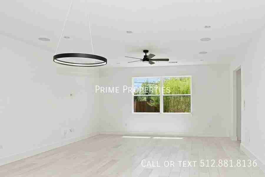 1500 Sylvan Glade #1B - Photo 4 of 22