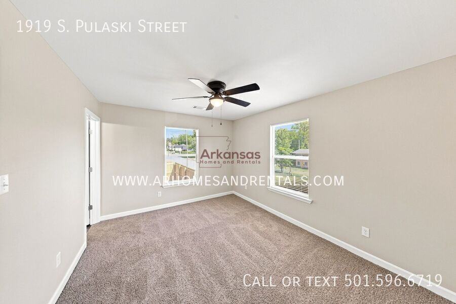 1919 S Pulaski St - Photo 7 of 15