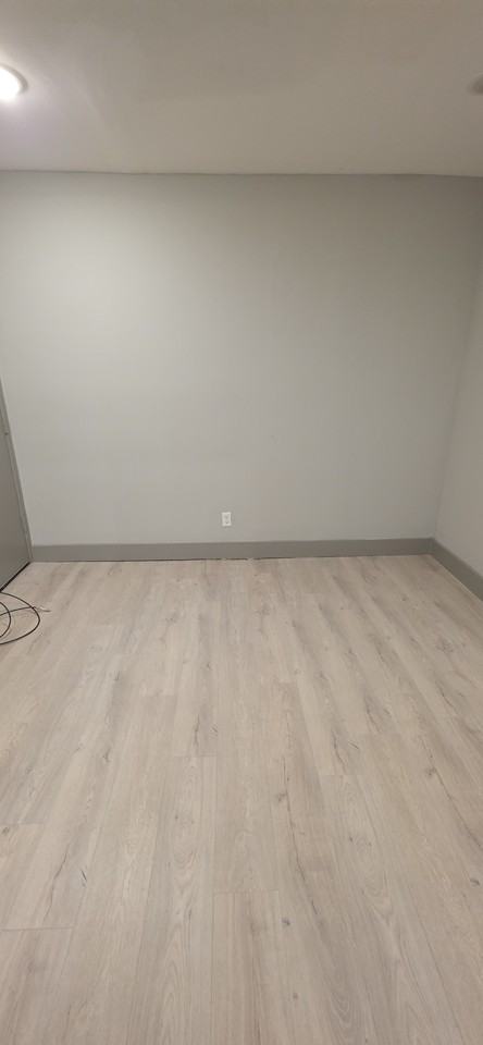 533 N Belnord Ave - Photo 3 of 9