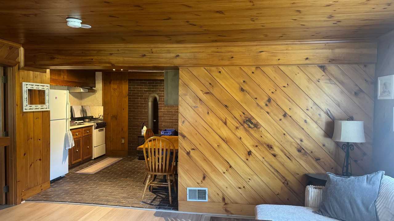 11 Ranch Rd #1B - Photo 5 of 8