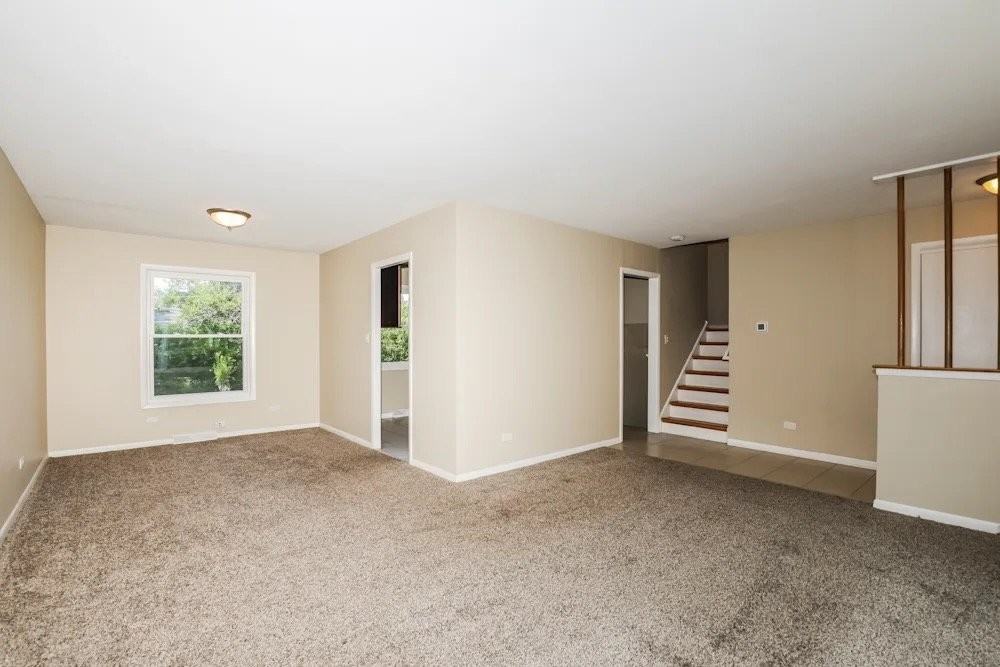 923 Greenwood Ave - Photo 5 of 9