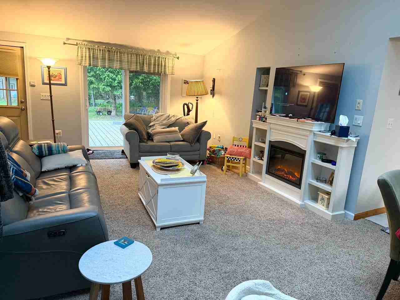 320 Polvadera St - Photo 6 of 17
