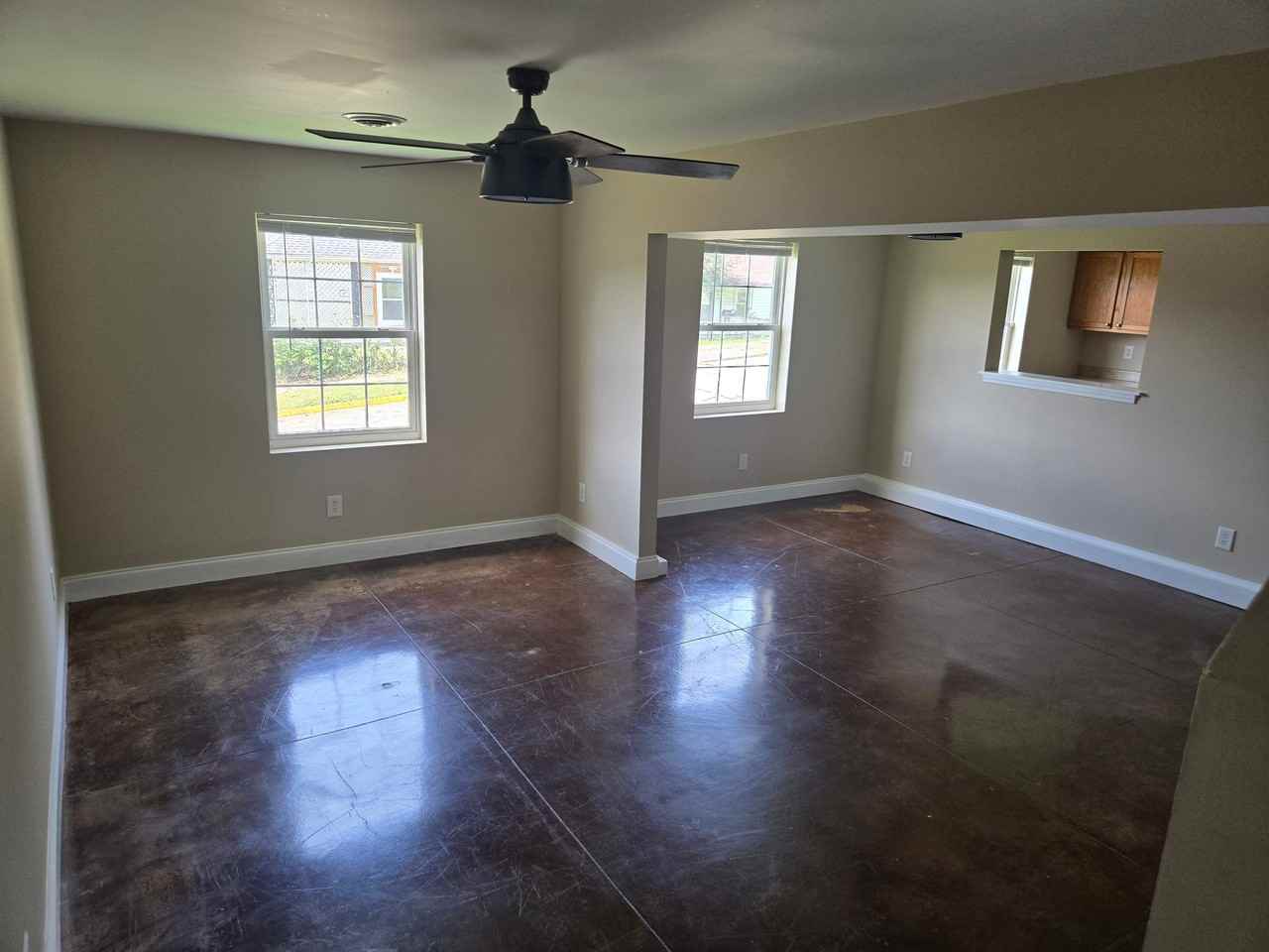 1028 Watauga St #1 - Photo 3 of 11
