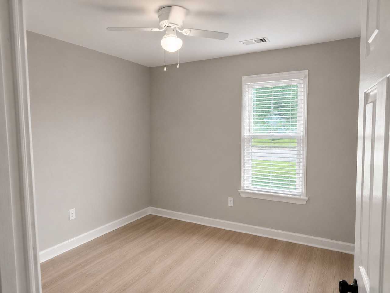 3401 Winterhawk Ct - Photo 7 of 14