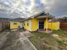 featured image of 5506 Warrington Dr
