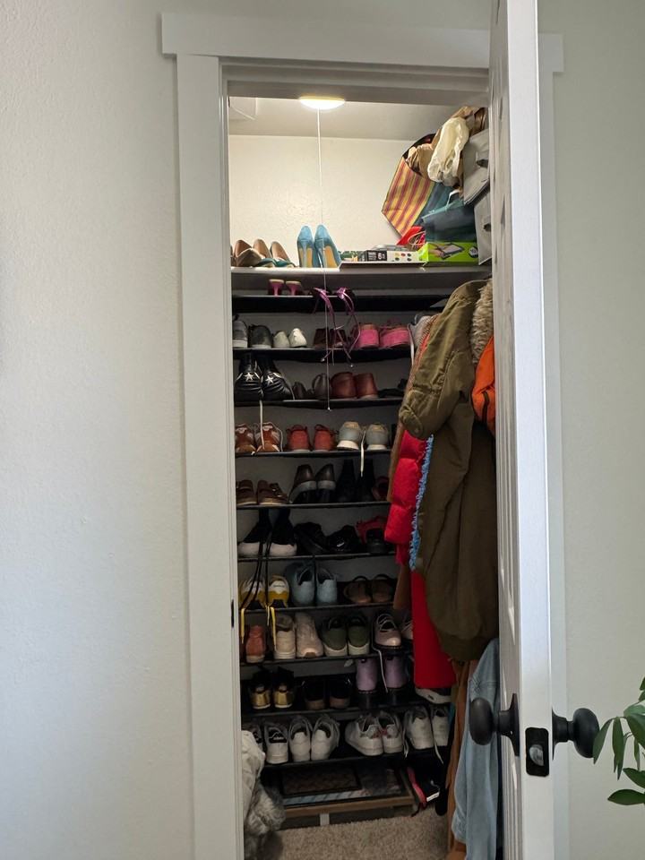 5415 S Tonalea Dr - Photo 5 of 17